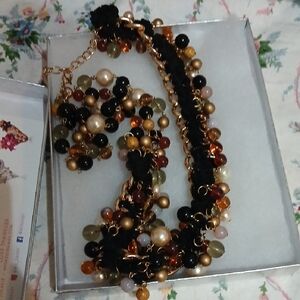 ♡Black & Gold Glass Beaded Necklace♡